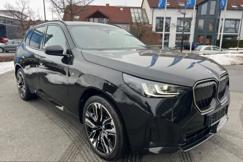 BMW X3 (Seria X) din 2025 cu 5.500 km - oferta BMW243084 - foto 2