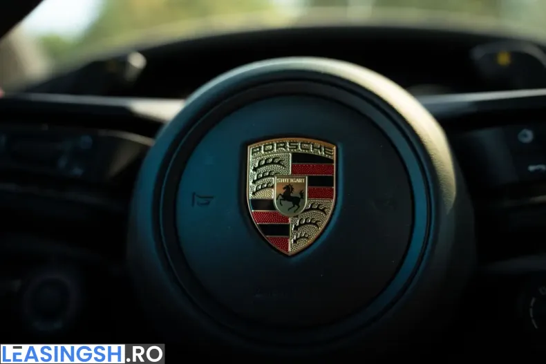 Porsche 911 din 2023 cu 3.500 km - oferta POR243091 - foto 41