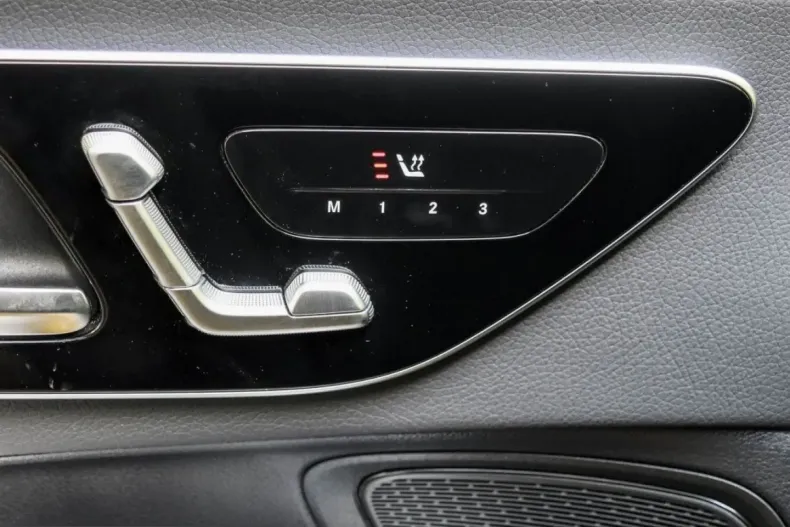 Mercedes-Benz CLE 220 (Clasa CLE) din 2025 cu 12.483 km - oferta MER243104 - foto 11