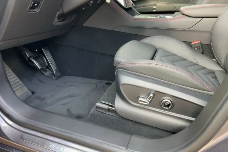 Maserati Grecale din 2025 cu 20.113 km - oferta MAS243107 - foto 8