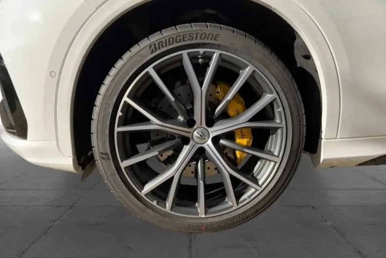 Maserati Grecale din 2025 cu 27.349 km - oferta MAS243114 - foto 7