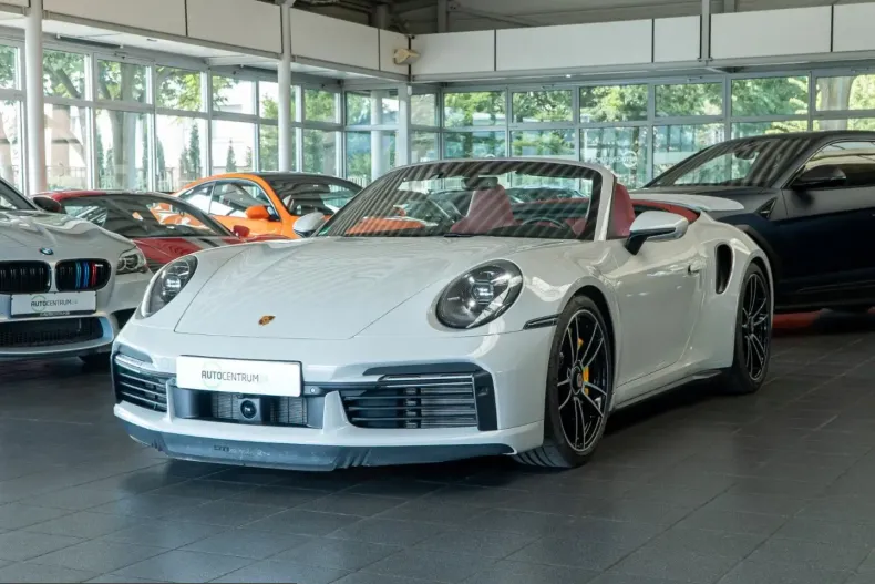 Porsche 911 din 2024 cu 3.294 km - oferta POR243115 - foto 3