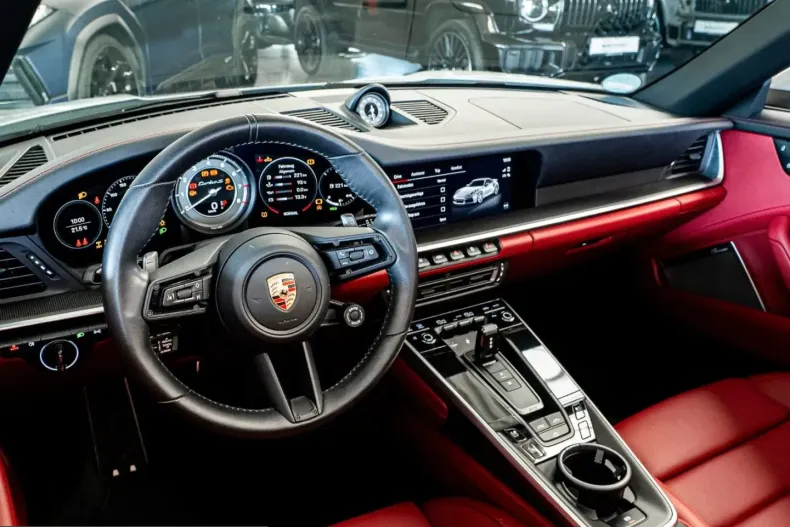 Porsche 911 din 2024 cu 3.294 km - oferta POR243115 - foto 7