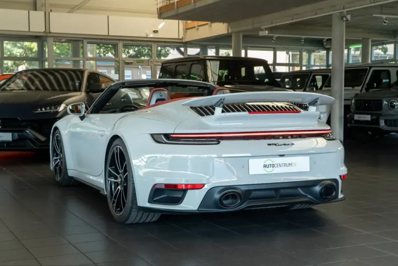 Porsche 911 din 2024 cu 3.294 km - oferta POR243115 - foto 11