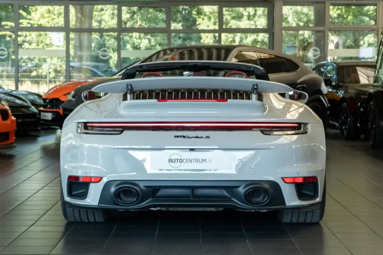 Porsche 911 din 2024 cu 3.294 km - oferta POR243115 - foto 12