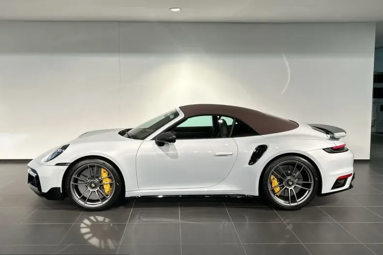 Porsche 992 din 2024 cu 8.350 km - oferta POR243117 - foto 4
