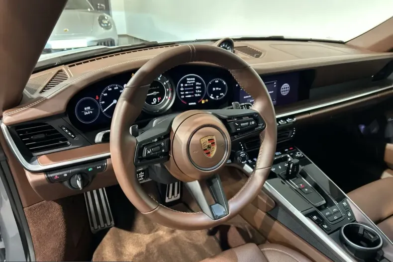 Porsche 992 din 2024 cu 8.350 km - oferta POR243117 - foto 7