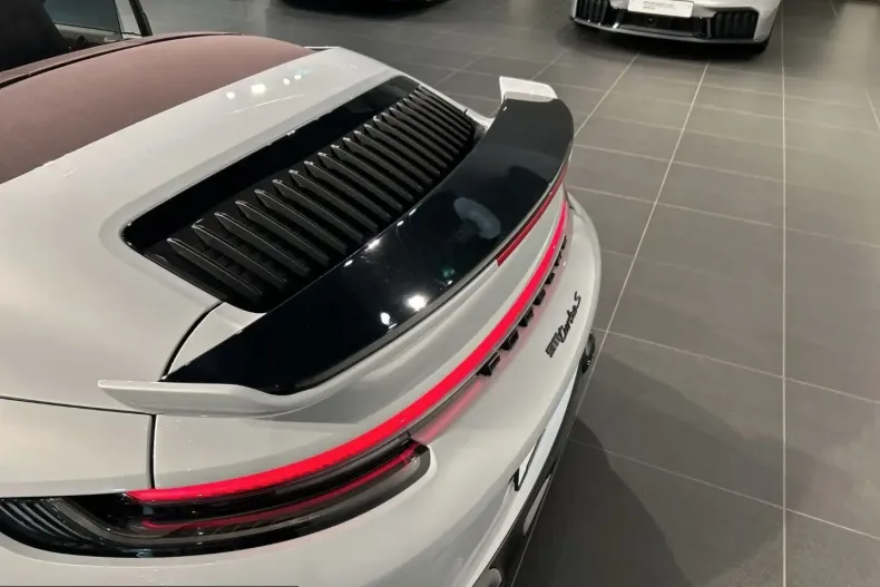 Porsche 992 din 2024 cu 8.350 km - oferta POR243117 - foto 25