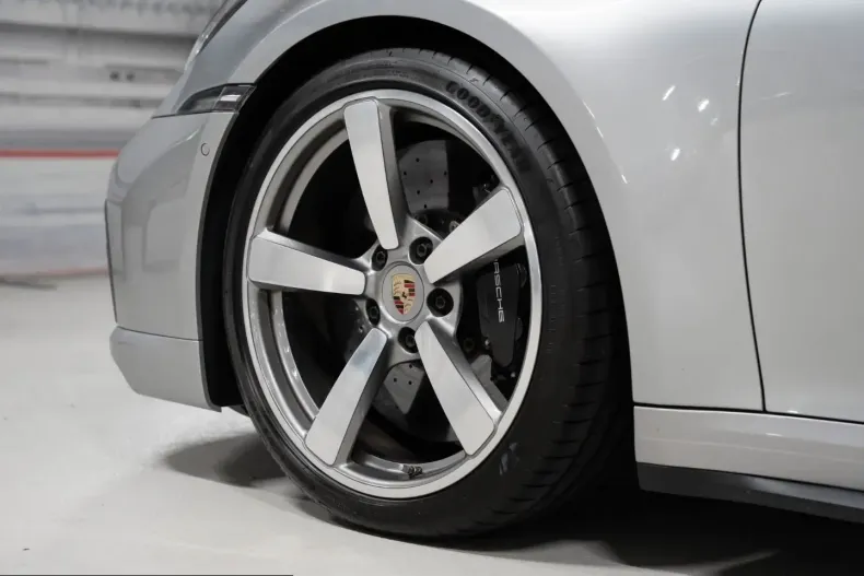 Porsche 992 din 2024 cu 8.500 km - oferta POR243119 - foto 15