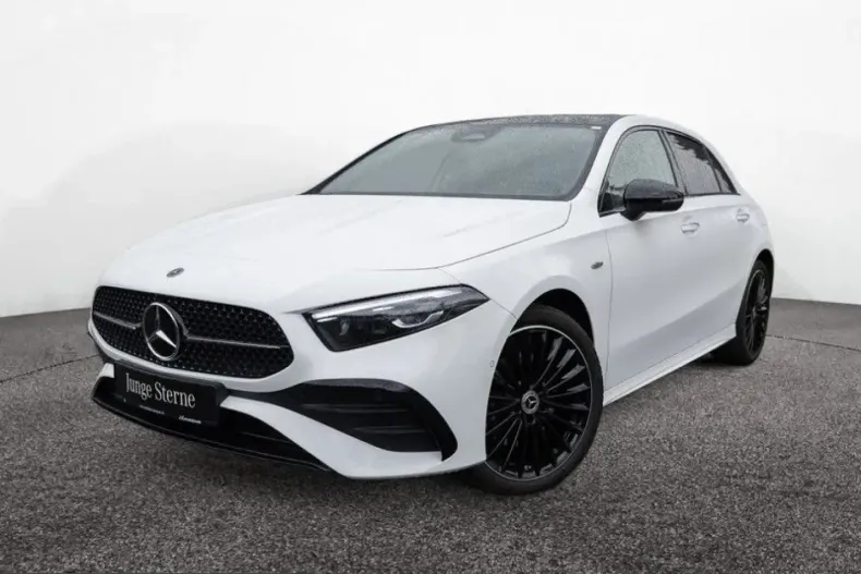 Mercedes-Benz A 250 (Clasa A) din 2025 cu 17.724 km - oferta MER243125 - foto 1