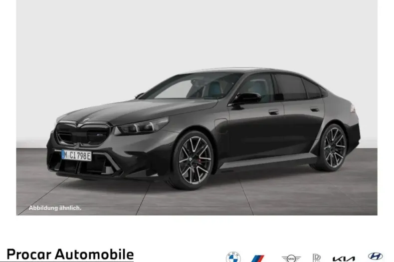 BMW M5 (Seria 5) din 2025 cu 14.100 km - oferta BMW243126 - foto 1