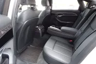 Audi A8 din 2022 cu 71.480 km - oferta AUD243144 - foto 10