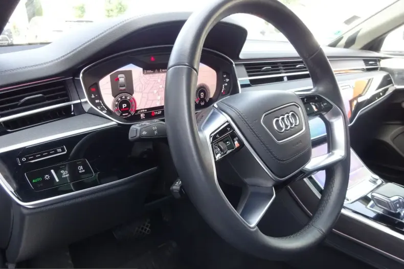 Audi A8 din 2022 cu 71.480 km - oferta AUD243144 - foto 11