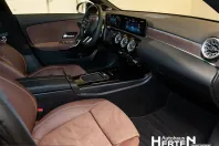Mercedes-Benz CLA 200 (Clasa CLA) din 2025 cu 11.117 km - oferta MER243151 - foto 6