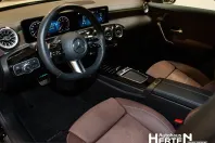 Mercedes-Benz CLA 200 (Clasa CLA) din 2025 cu 11.117 km - oferta MER243151 - foto 7