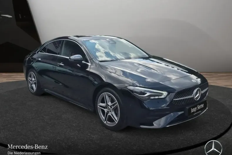 Mercedes-Benz CLA 200 (Clasa CLA) din 2025 cu 18.921 km - oferta MER243152 - foto 4