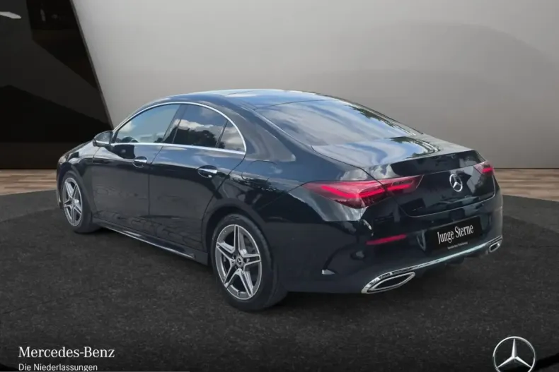 Mercedes-Benz CLA 200 (Clasa CLA) din 2025 cu 18.921 km - oferta MER243152 - foto 8