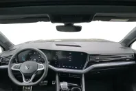 Volkswagen Touareg din 2025 cu 14.600 km - oferta VOL243159 - foto 10