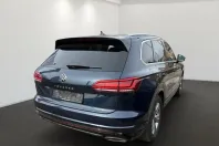 Volkswagen Touareg din 2023 cu 45.067 km - oferta VOL243163 - foto 3