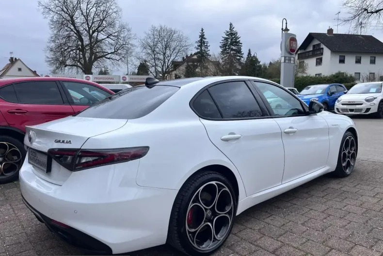 Alfa Romeo Giulia din 2024 cu 17.000 km - oferta ALF243165 - foto 4