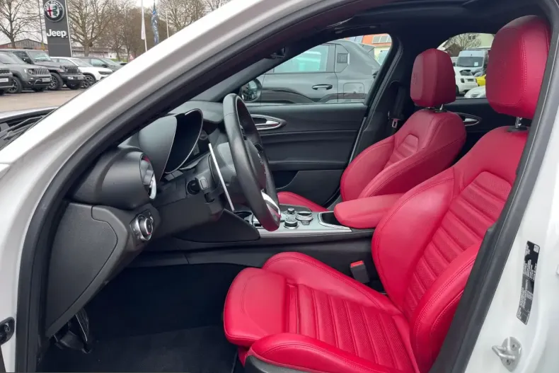 Alfa Romeo Giulia din 2024 cu 17.000 km - oferta ALF243165 - foto 9