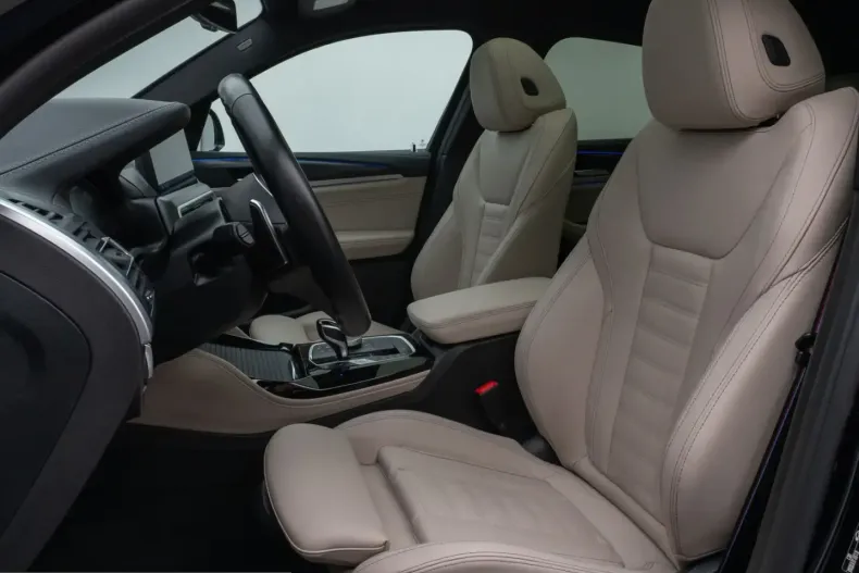 BMW X4 (Seria X) din 2022 cu 58.180 km - oferta BMW243166 - foto 2