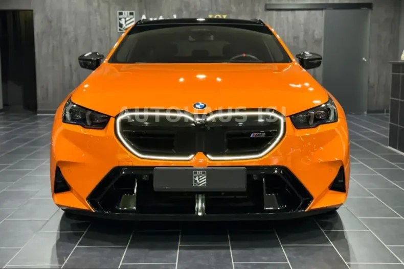 BMW M5 (Seria 5) din 2025 cu 18.400 km - oferta BMW243168 - foto 3