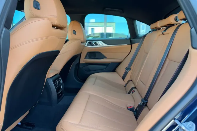 BMW 420 (Seria 4) din 2025 cu 54.066 km - oferta BMW243175 - foto 13