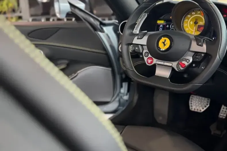 Ferrari Portofino din 2023 cu 10.965 km - oferta FER243176 - foto 9