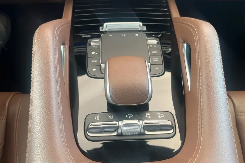 Mercedes-Benz GLE 450 (Clasa GLE) din 2023 cu 23.780 km - oferta MER243186 - foto 28