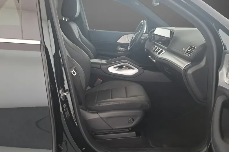 Mercedes-Benz GLE 450 (Clasa GLE) din 2024 cu 35.000 km - oferta MER243189 - foto 20