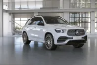 Mercedes-Benz GLE 400 (Clasa GLE) din 2024 cu 27.760 km - oferta MER243191 - foto 2