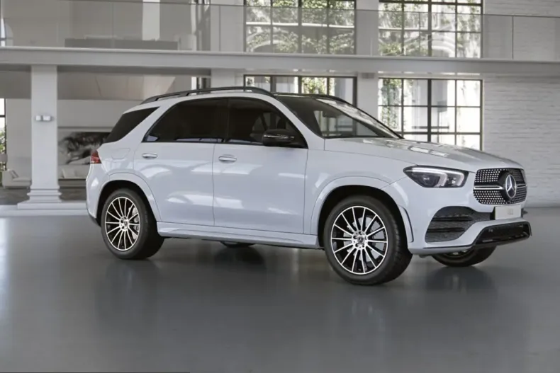 Mercedes-Benz GLE 400 (Clasa GLE) din 2024 cu 27.760 km - oferta MER243191 - foto 3