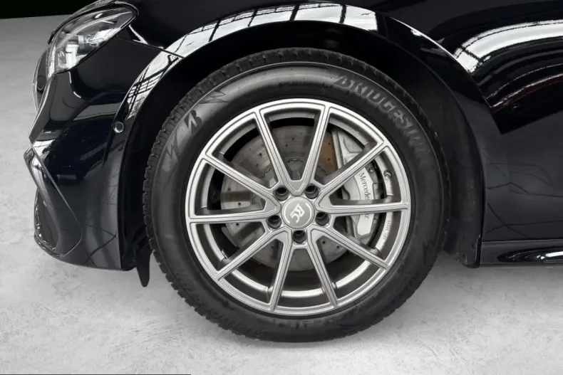 Mercedes-Benz E 200 (Clasa E) din 2025 cu 17.060 km - oferta MER243193 - foto 9