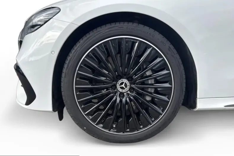Mercedes-Benz E 450 (Clasa E) din 2025 cu 11.293 km - oferta MER243194 - foto 3