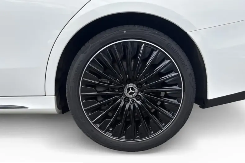 Mercedes-Benz E 450 (Clasa E) din 2025 cu 11.293 km - oferta MER243194 - foto 4