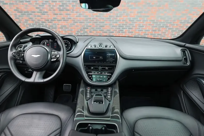 Aston Martin DBX din 2021 cu 57.679 km - oferta AST243199 - foto 3