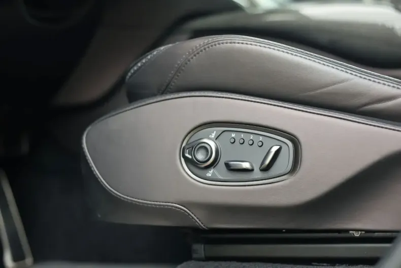 Aston Martin DBX din 2021 cu 57.679 km - oferta AST243199 - foto 24