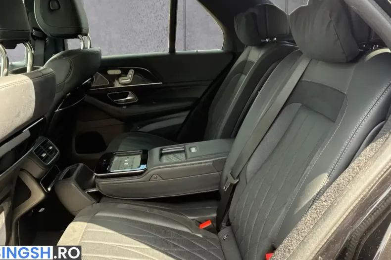 Mercedes-Benz GLE 63 AMG (Clasa GLE) din 2025 cu 12.700 km - oferta MER243202 - foto 8