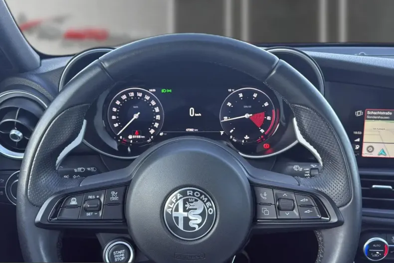 Alfa Romeo Giulia din 2024 cu 47.300 km - oferta ALF243204 - foto 11