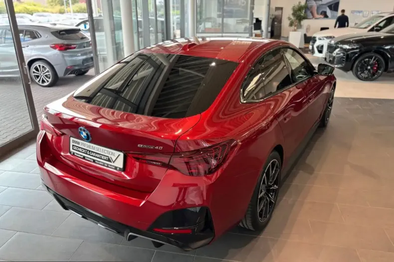 BMW i4 (Seria 4) din 2025 cu 23.829 km - oferta BMW243205 - foto 11
