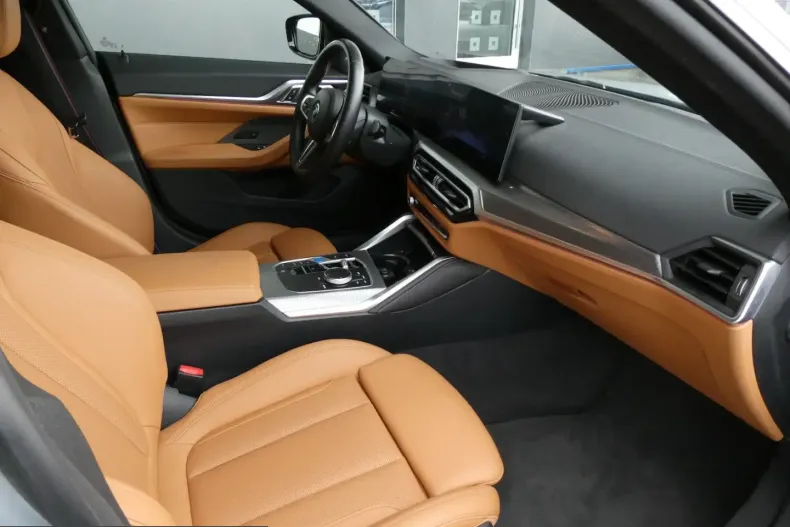 BMW i4 (Seria 4) din 2023 cu 48.903 km - oferta BMW243207 - foto 12