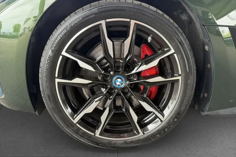 BMW i4 (Seria 4) din 2023 cu 48.405 km - oferta BMW243209 - foto 8