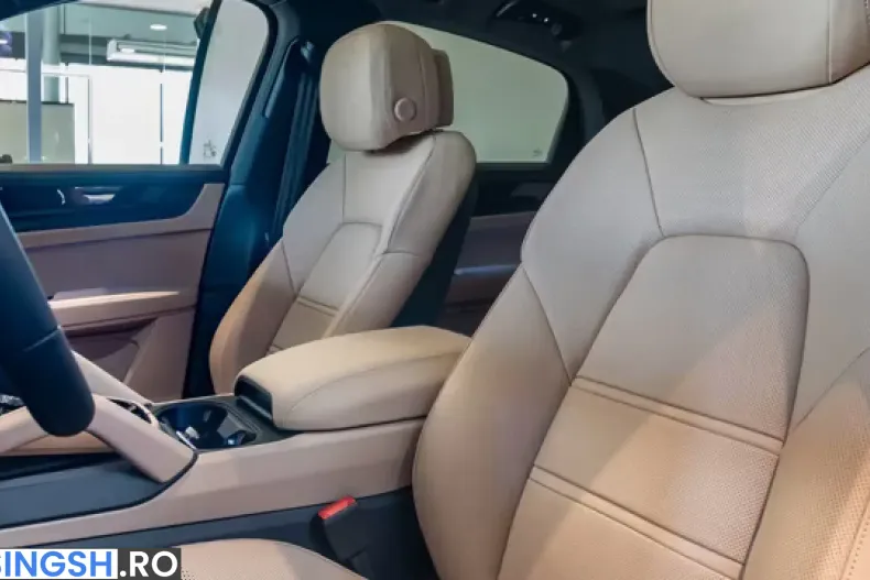 Porsche Cayenne din 2026 cu 8.900 km - oferta POR243211 - foto 19