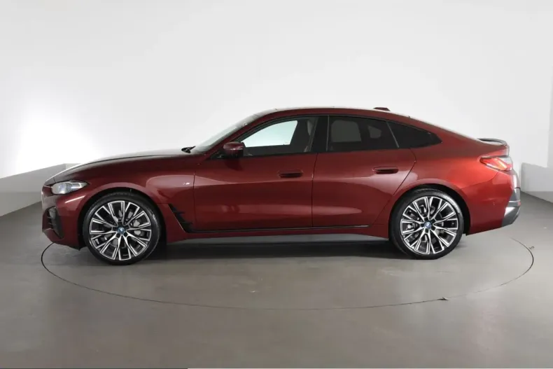 BMW i4 (Seria 4) din 2024 cu 21.853 km - oferta BMW243212 - foto 1