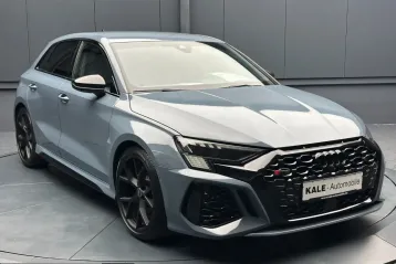 Audi RS3 din 2024 - oferta AUD243214