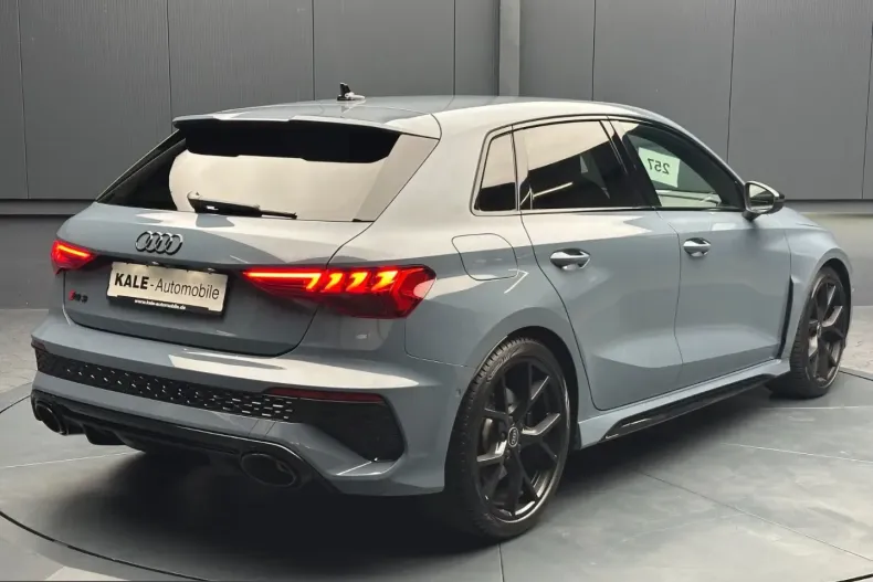 Audi RS3 din 2024 cu 43.750 km - oferta AUD243214 - foto 3