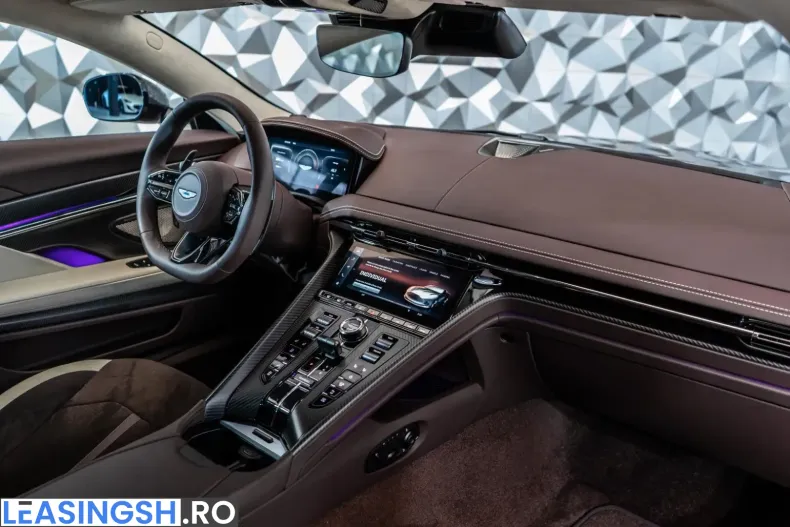 Aston Martin DB12 din 2025 cu 12.000 km - oferta AST243216 - foto 14