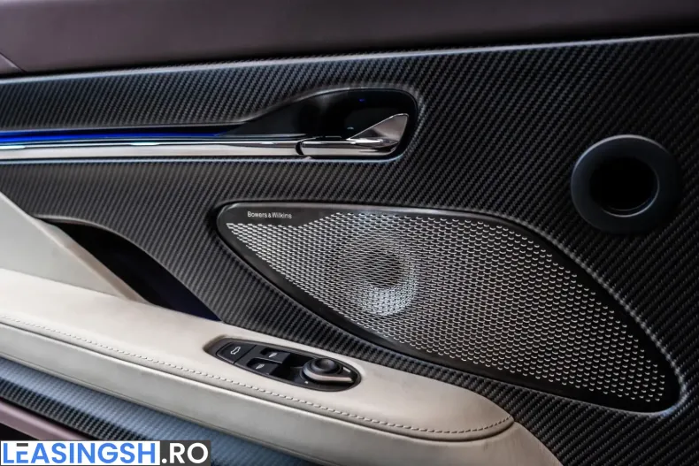 Aston Martin DB12 din 2025 cu 12.000 km - oferta AST243216 - foto 19