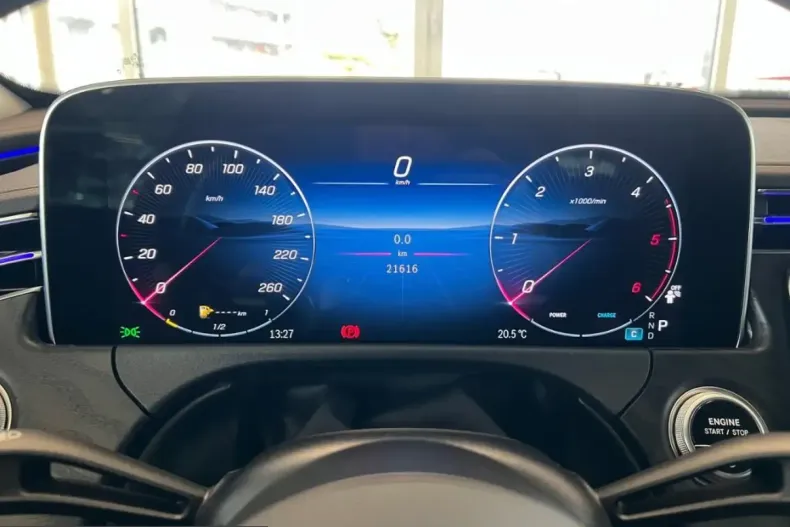 Mercedes-Benz E 220 (Clasa E) din 2024 cu 21.700 km - oferta MER243217 - foto 15